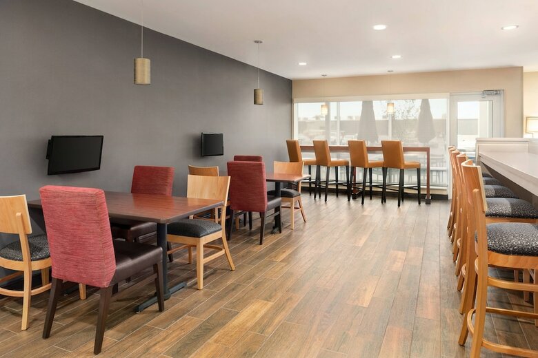 Aparthotel Towneplace Suites By Marriott Janesville