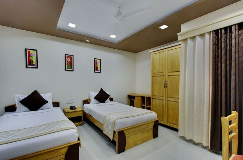 Hotel Bluemoon Comforts
