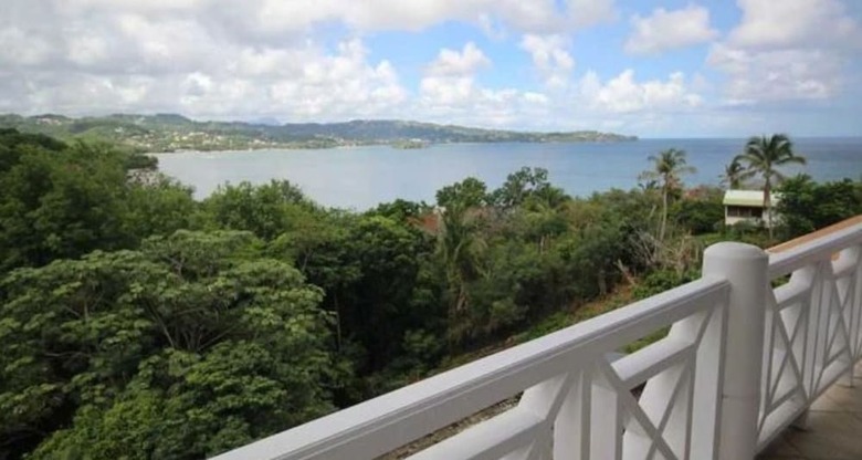 Amazing Bonnaire Villa