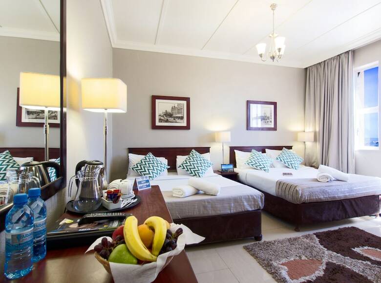 The Albany Hotel