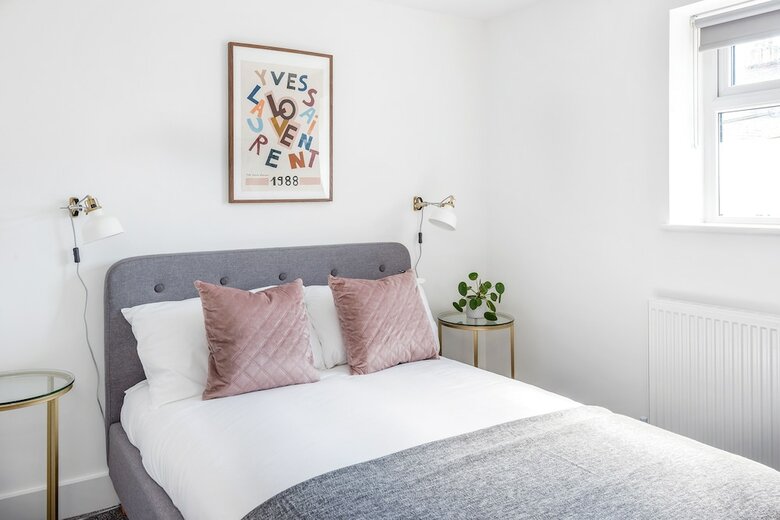 Stylish Apartment In Leafy Central Neighbourhood