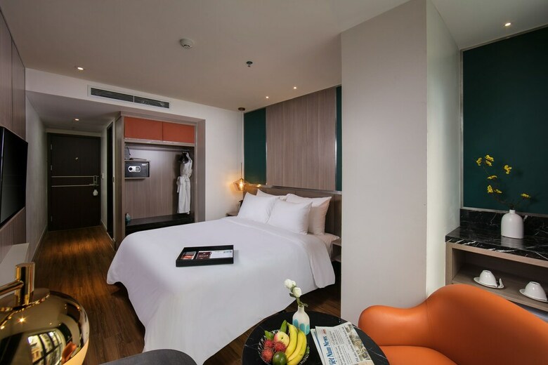 Delicacy Central Hotel & Spa