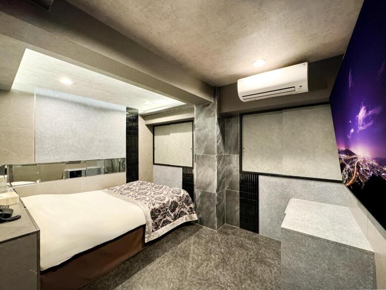 Hotel Rocks