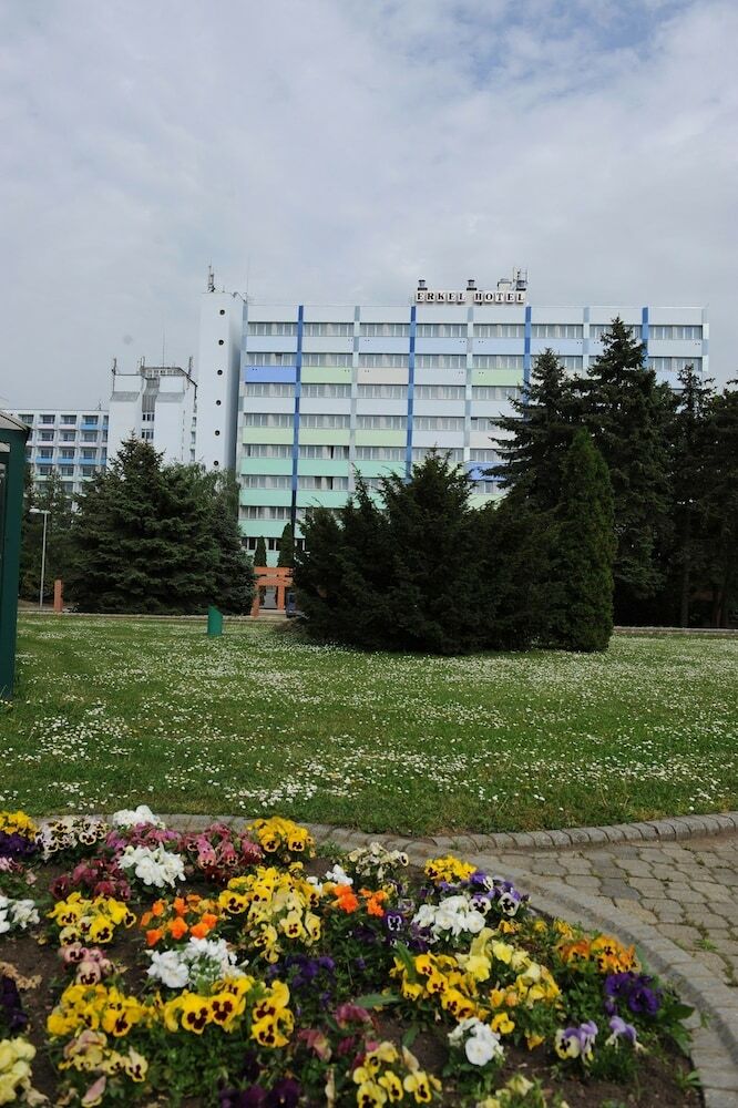 Hunguest Hotel Erkel - Munk�csy