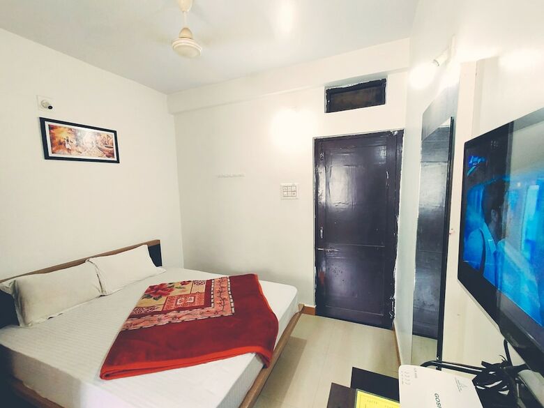Hotel Radhika Palace