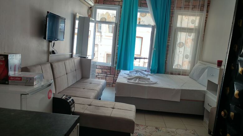 Ada Apartment
