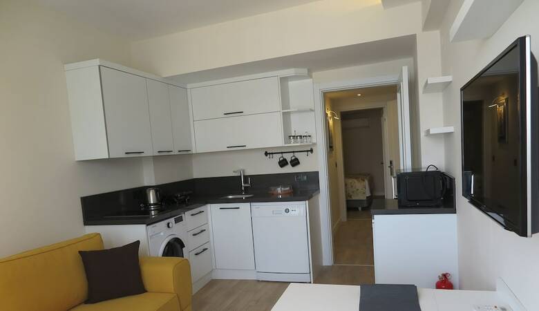 Apartamento Ece Marina Suit