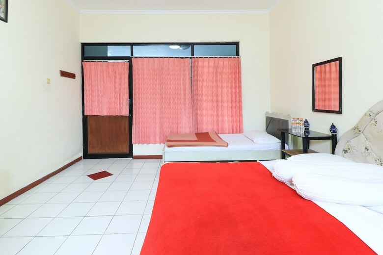 Lie Mas Hotel Prigen