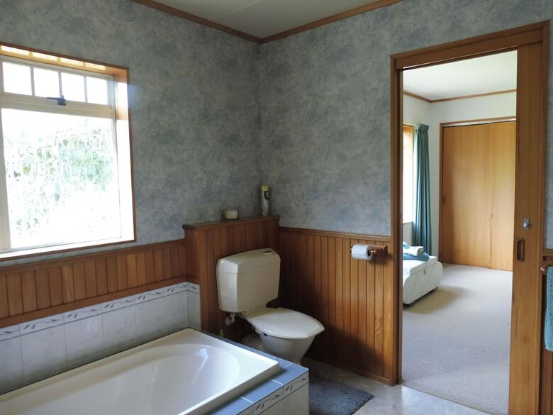 Bed & Breakfast Hide Away Off Heta