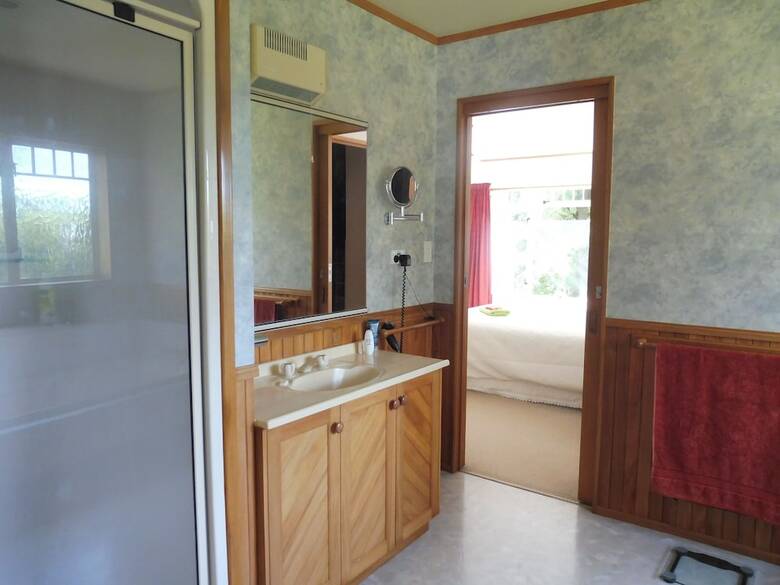 Bed & Breakfast Hide Away Off Heta