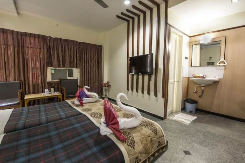 Hotel Aryaas