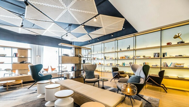 Atour Hotel Zhongshan Square Dalian