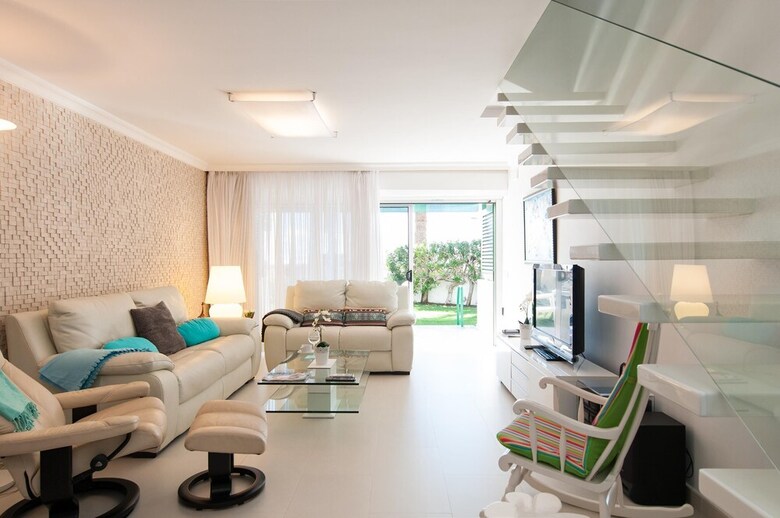 Beachfront Apart. Las Burras Mra 02