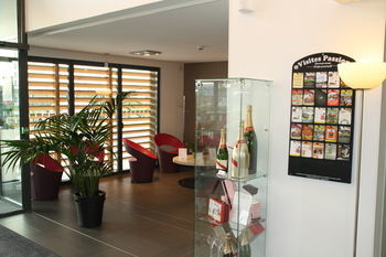 Hotel Akena City Reims Bezannes