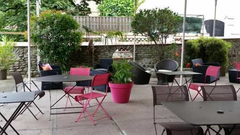 Hotel Les Glycines