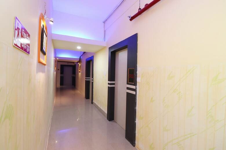 Hotel Capital O 30565 Pabitra Royal Regency