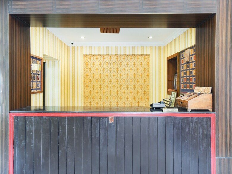 Capital O 35409 Hotel Megh Niwas