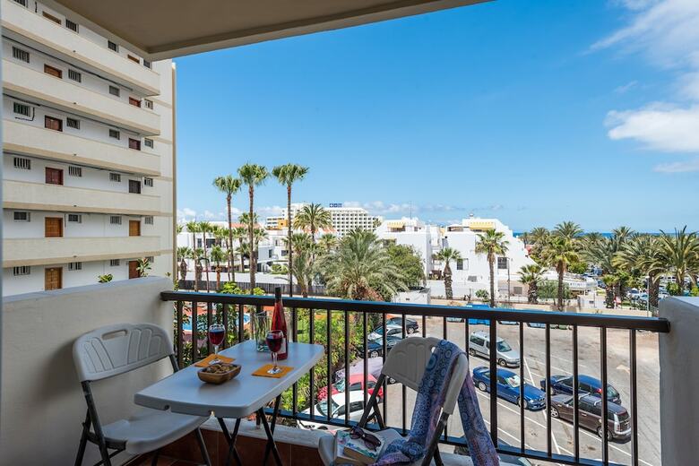 310. Apartment With Great Location In Las Americas!