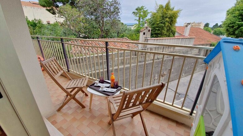Apartamento 4 Pieces 100m2 Centre Ville Calme Mer