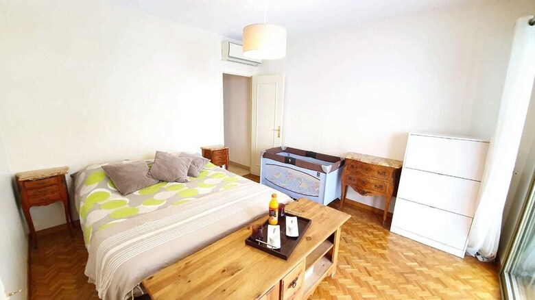 Apartamento 4 Pieces 100m2 Centre Ville Calme Mer