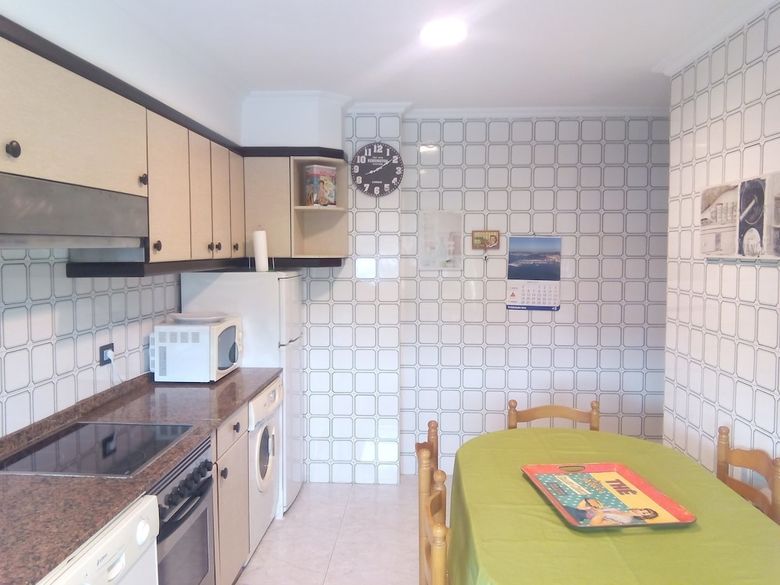 107447 - Apartment In Portonovo