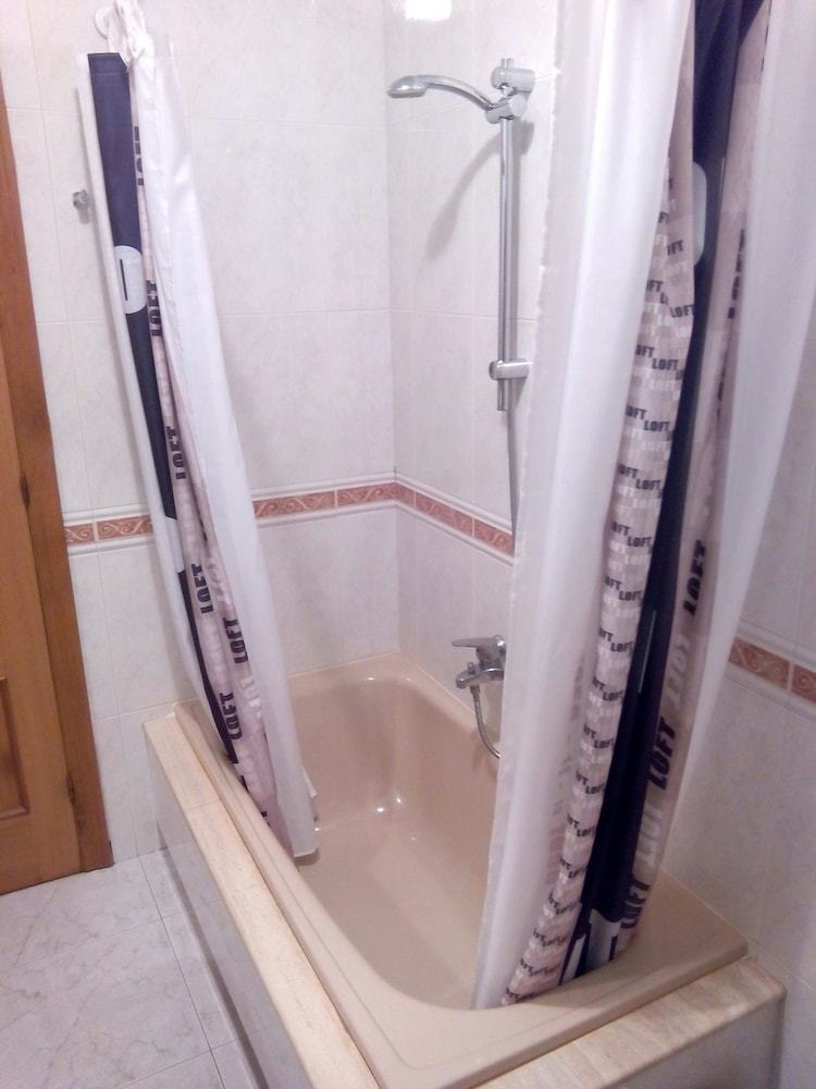 107447 - Apartment In Portonovo