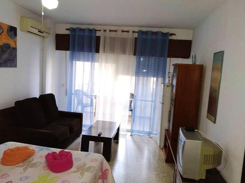 Apartamentos Studio In Torremolinos, With Balcony And Wifi