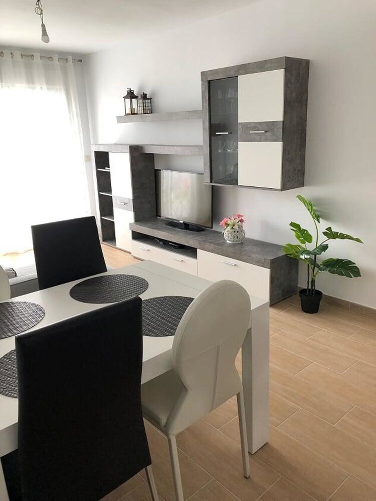 107540 - Apartment In Zahara de Los Atunes