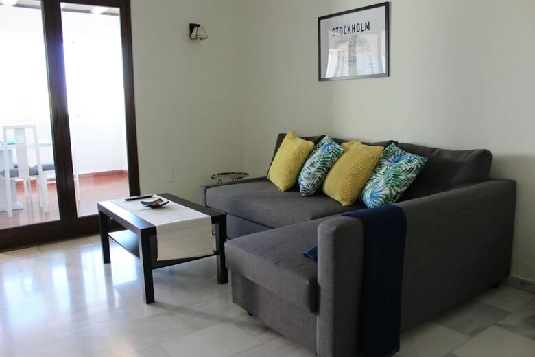 Apartamentos 107646 -house In Benalm�dena