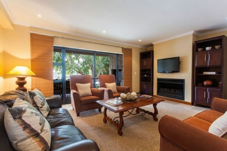 Valley Golf Lodges