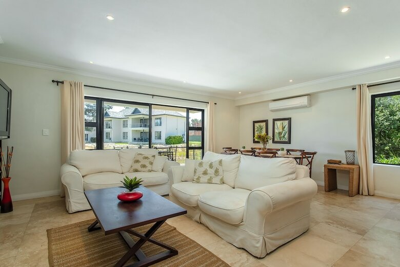 Valley Golf Lodges