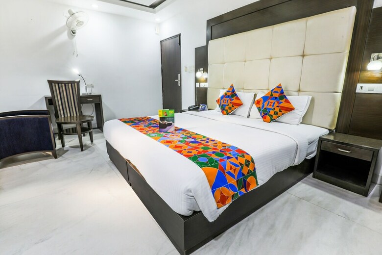 Fabhotel Ocean
