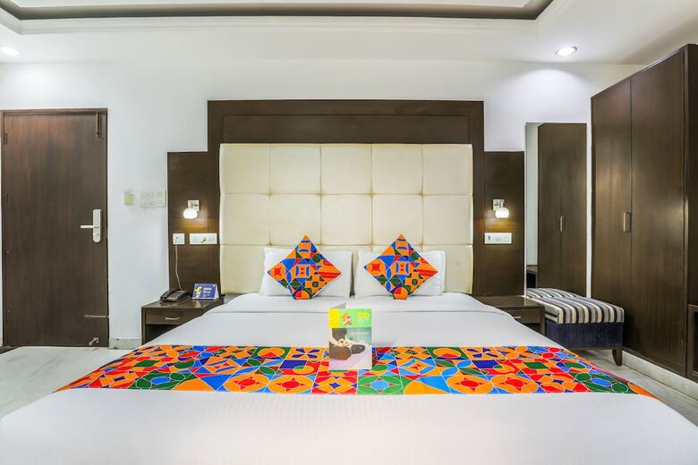 Fabhotel Ocean