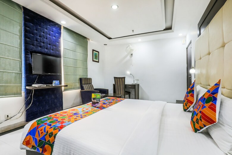 Fabhotel Ocean