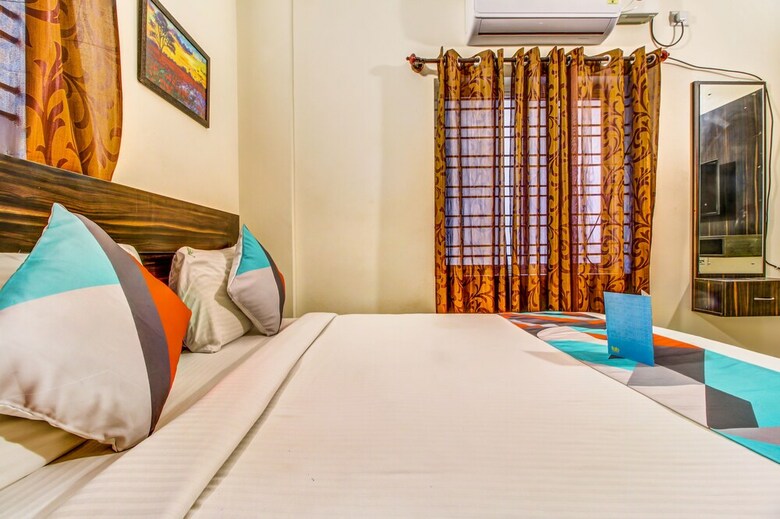 Hotel Fabexpress Manyata Palace