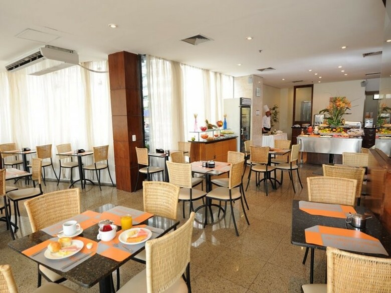 Hotel Maredomus