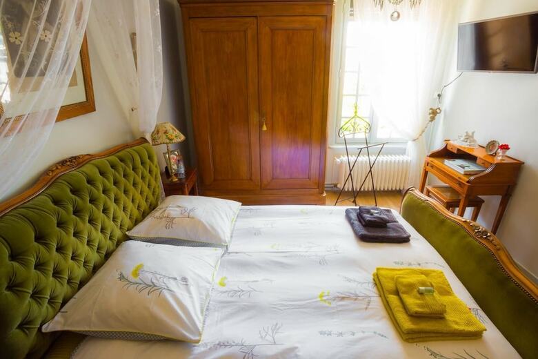 Bed & Breakfast La Petite Maison Pr�s De L'eglise