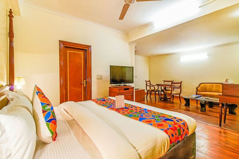 Fabhotel Bax