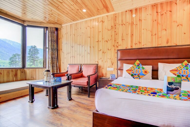 Hotel Fabescape River Regency