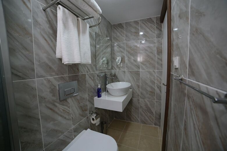Hotel Duhok Otel