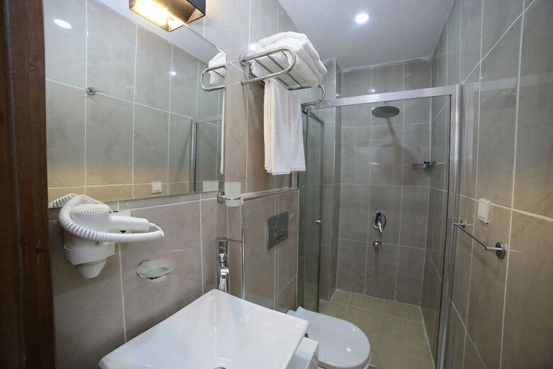 Hotel Duhok Otel