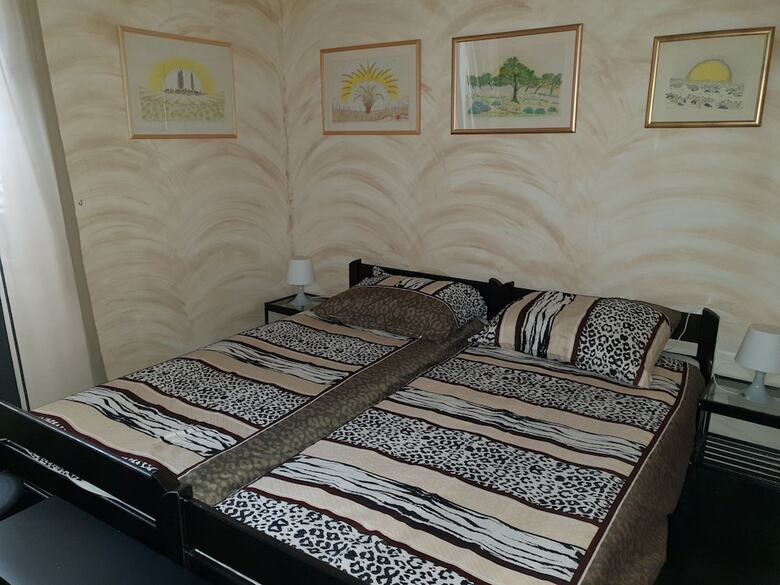 Hostal Hostel Morcic Ri