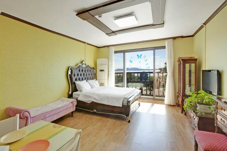 Apartamentos Ganghwa Pastel Pension