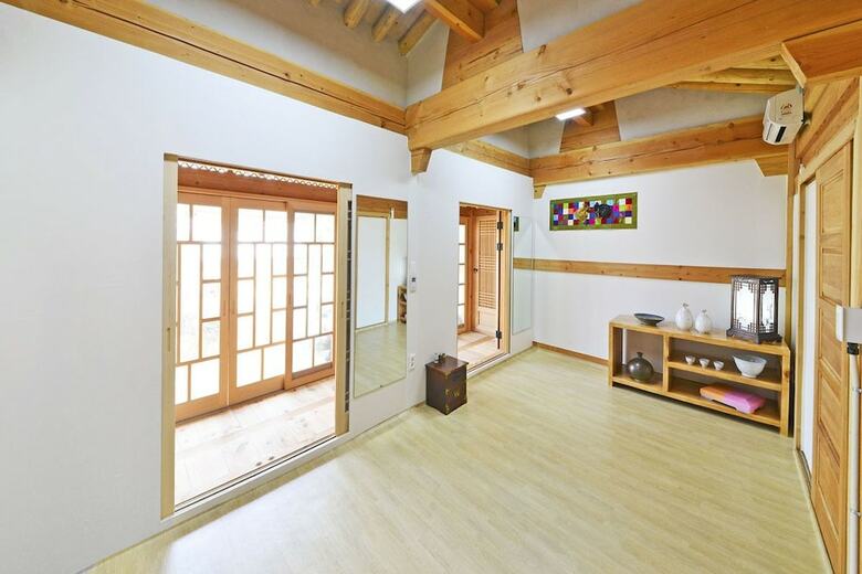 Pension Gyeongju Wadamjung Hanok