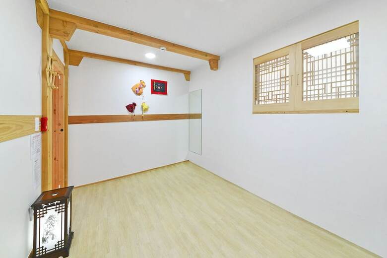 Pension Gyeongju Wadamjung Hanok