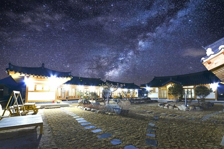 Pension Gyeongju Wadamjung Hanok