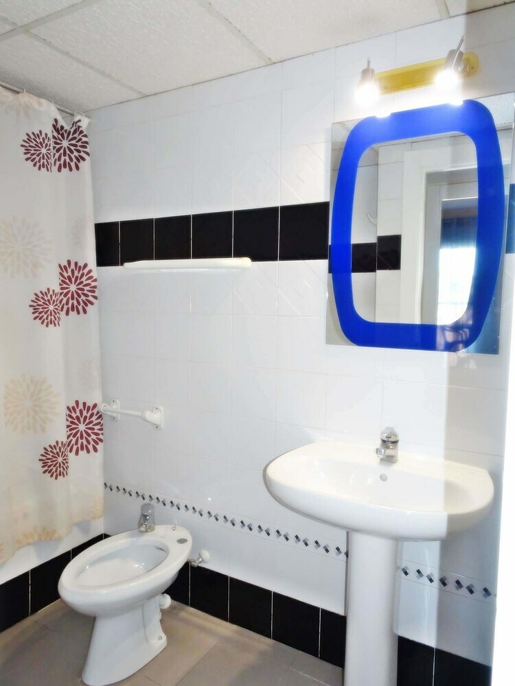 Apartamentos Capri 1� - 2� - 6�