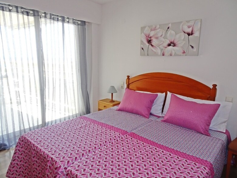 Apartamentos Voramar 4� - 7�