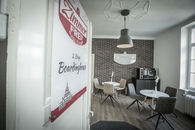 Hotel Zimmer Frei! Boardinghouse