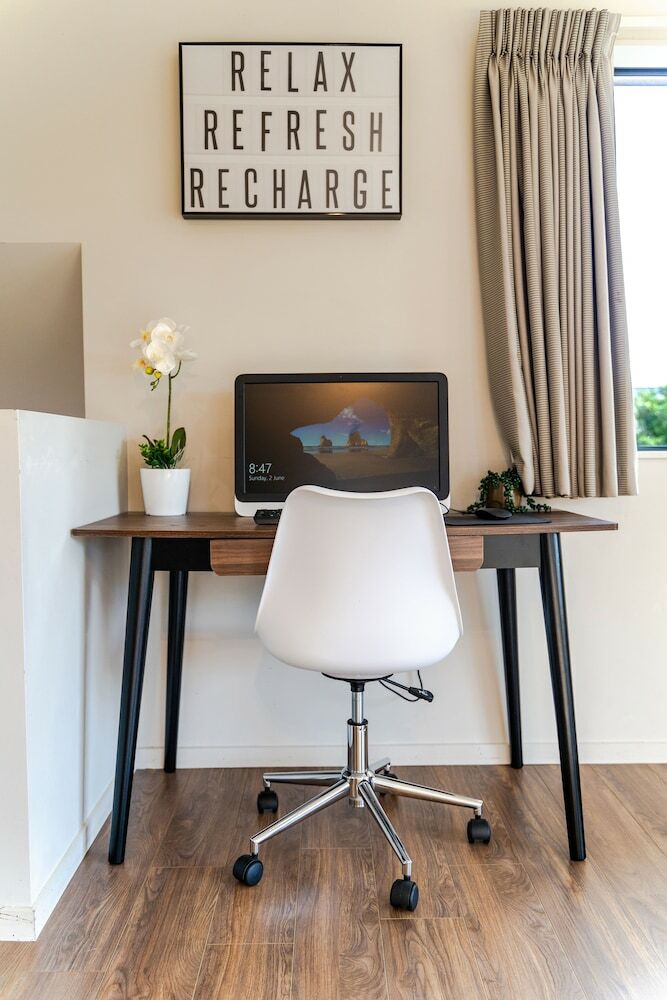 Glenfield Central Modern 1 Bdr Unit